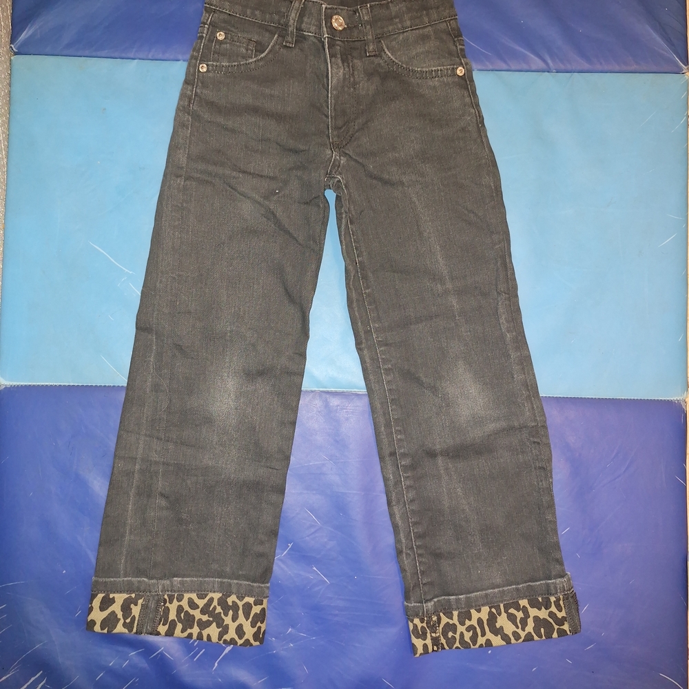 Zara Kids Leopard Print Set with Black Jeans - Picture 7 of 9